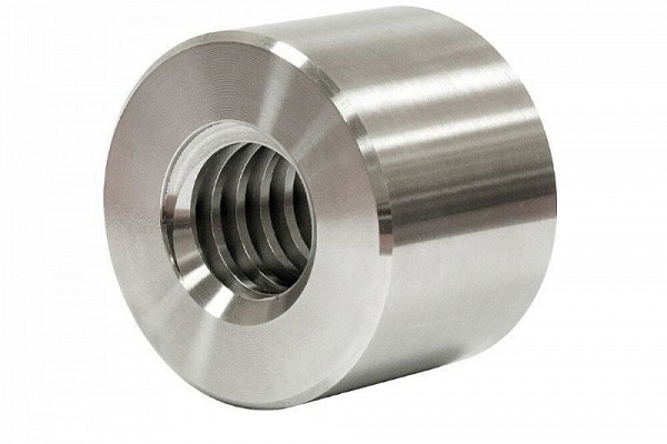 Остатки продукции (винты и гайки)